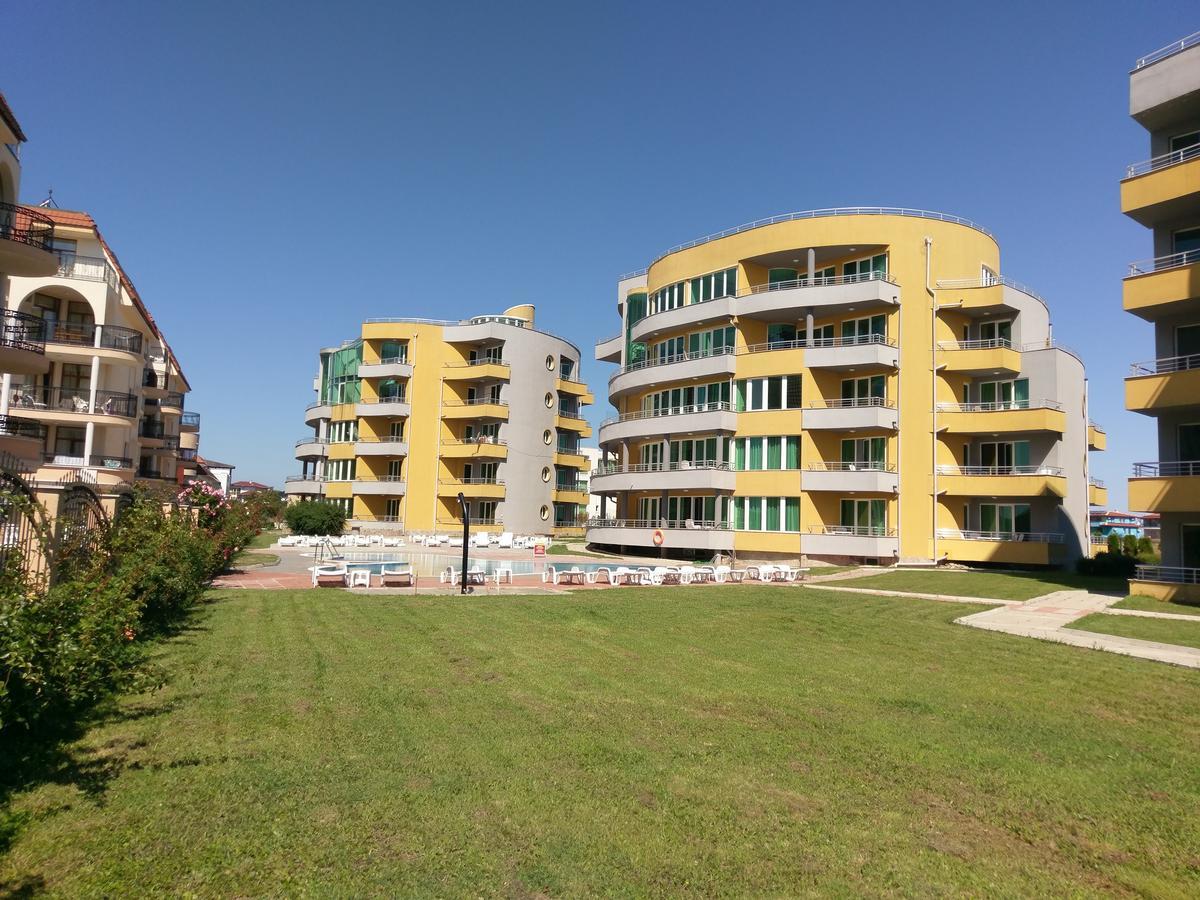 Sea Life Ring Sinemorets Apartment Bagian luar foto