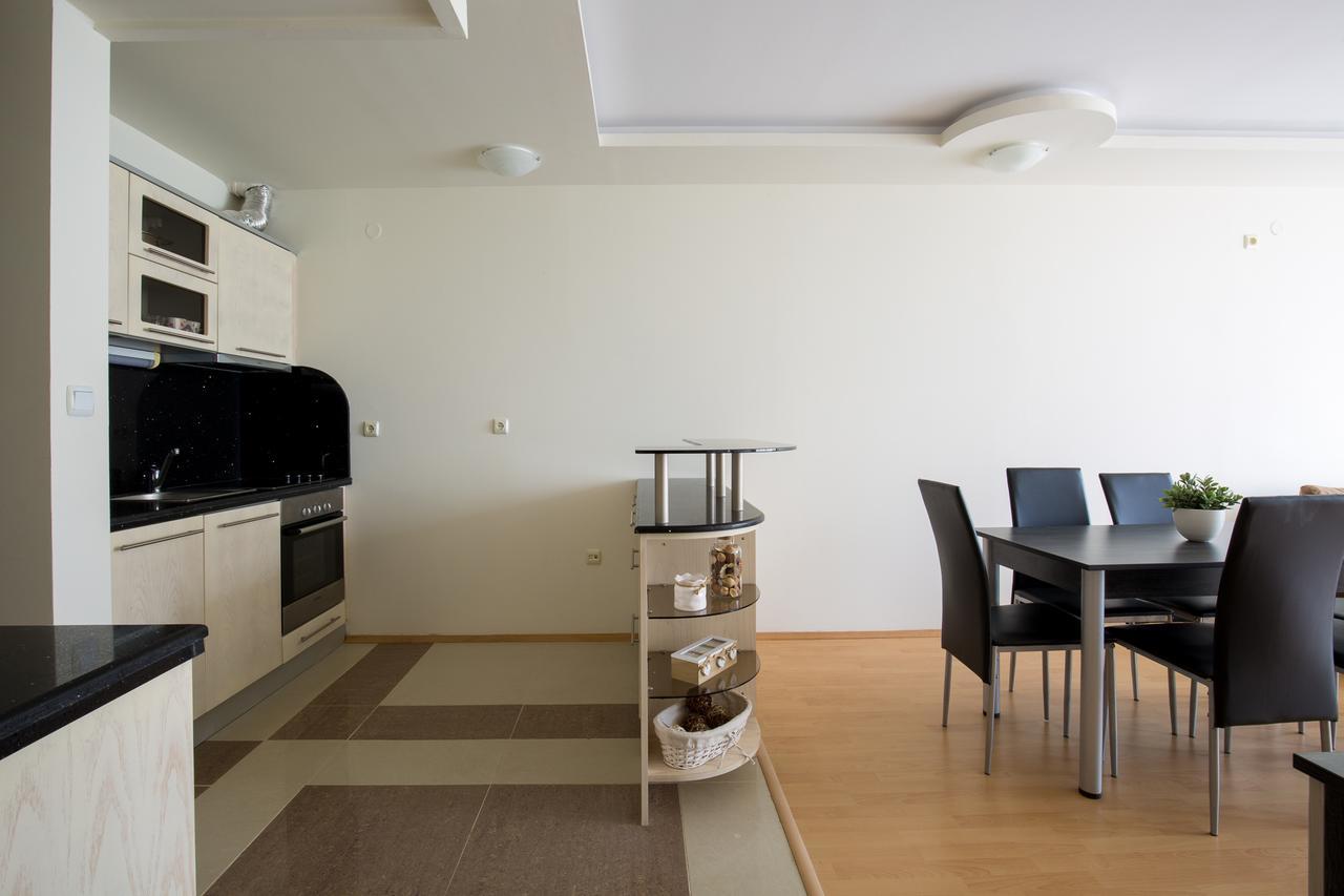 Sea Life Ring Sinemorets Apartment Bagian luar foto